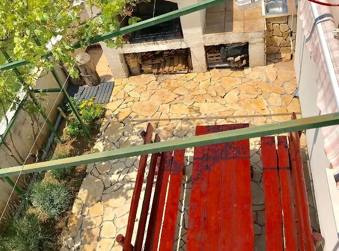 Apartment Pepa Starigrad Paklenica