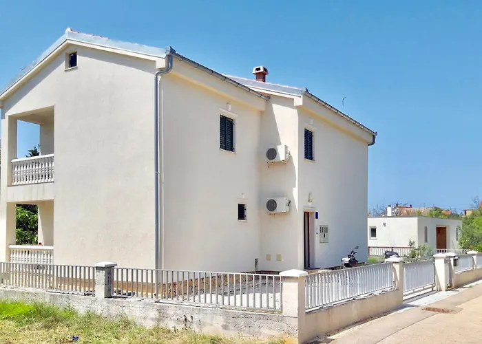 Apartment Pepa *