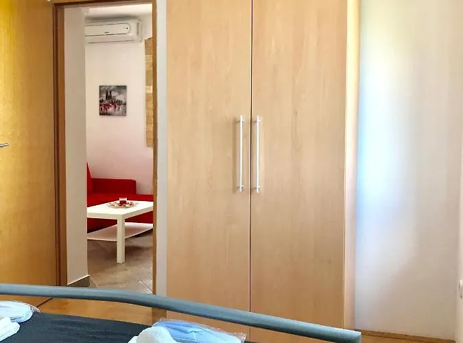 Pepa Апартаменты Стариград-Пакленица